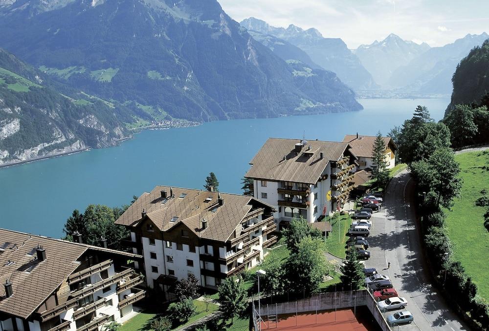 Hotel Und Naturhaus Bellevue Seelisberg Exterior foto